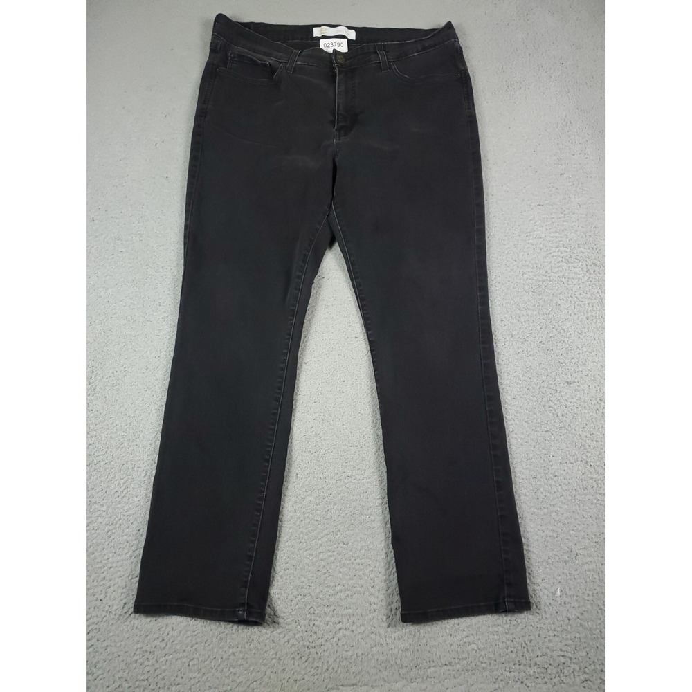 Levis Jeans Womens Size 34x28 Black Totally Shaping Straight Denim Pants Ladies